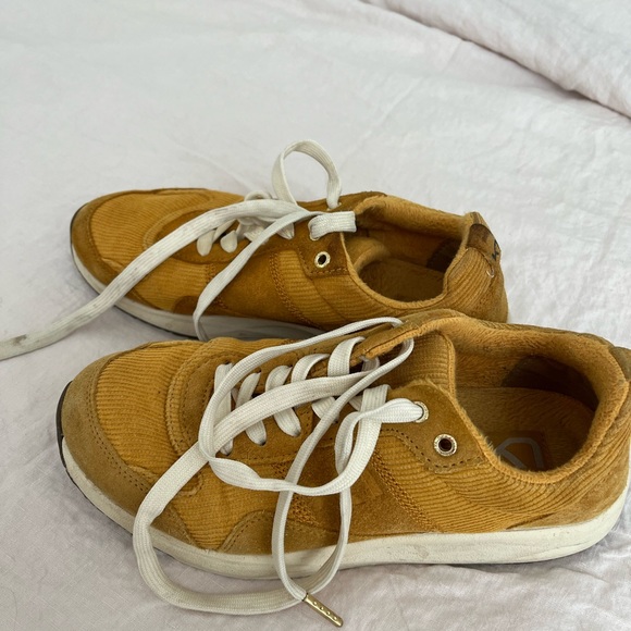 Kari Traa Mustard Yellow Cord Sneakers size 8 - Picture 1 of 5